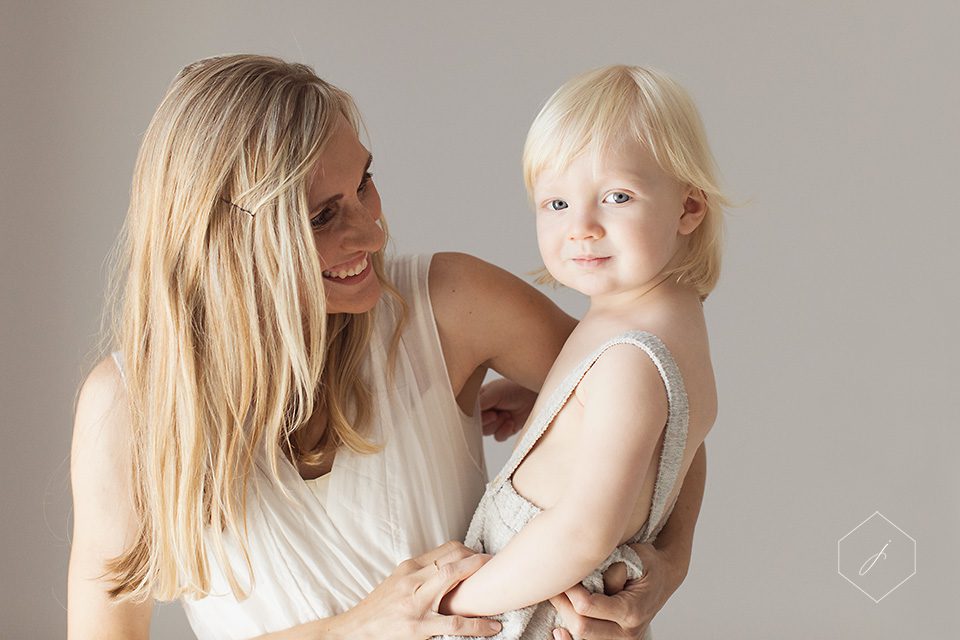 baby photographers nashville | mom and baby photos